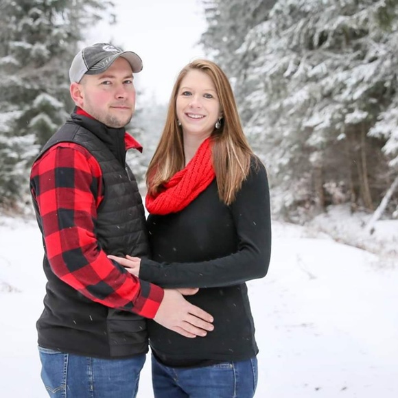 Meet your Posher, Holly - Picture 1 of 1